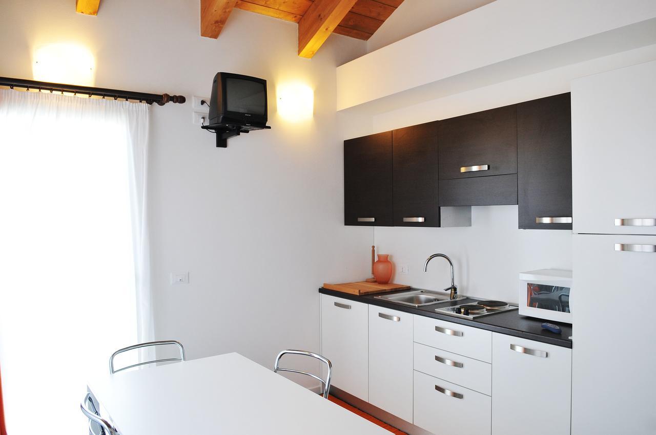 Hotel Helga Caorle Bagian luar foto
