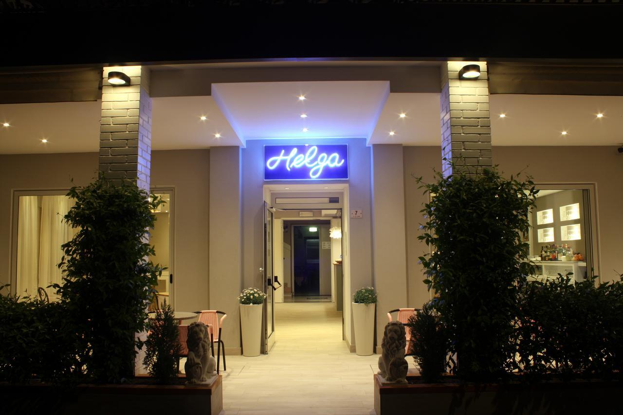 Hotel Helga Caorle Bagian luar foto