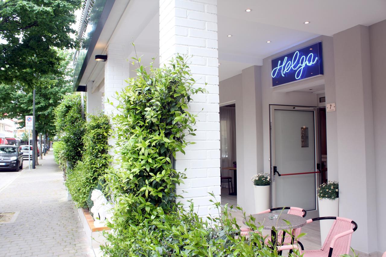 Hotel Helga Caorle Bagian luar foto
